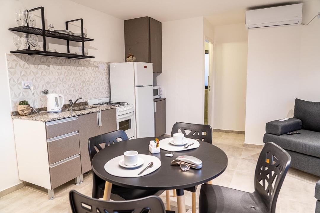 Tempo Quiros Apartment Cordoba Bagian luar foto
