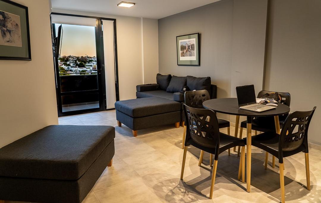 Tempo Quiros Apartment Cordoba Bagian luar foto